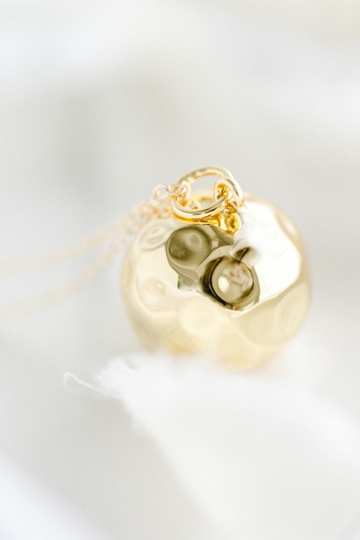 Bola de grossesse martelé PLEINE LUNE - cordon de soie – Image 4