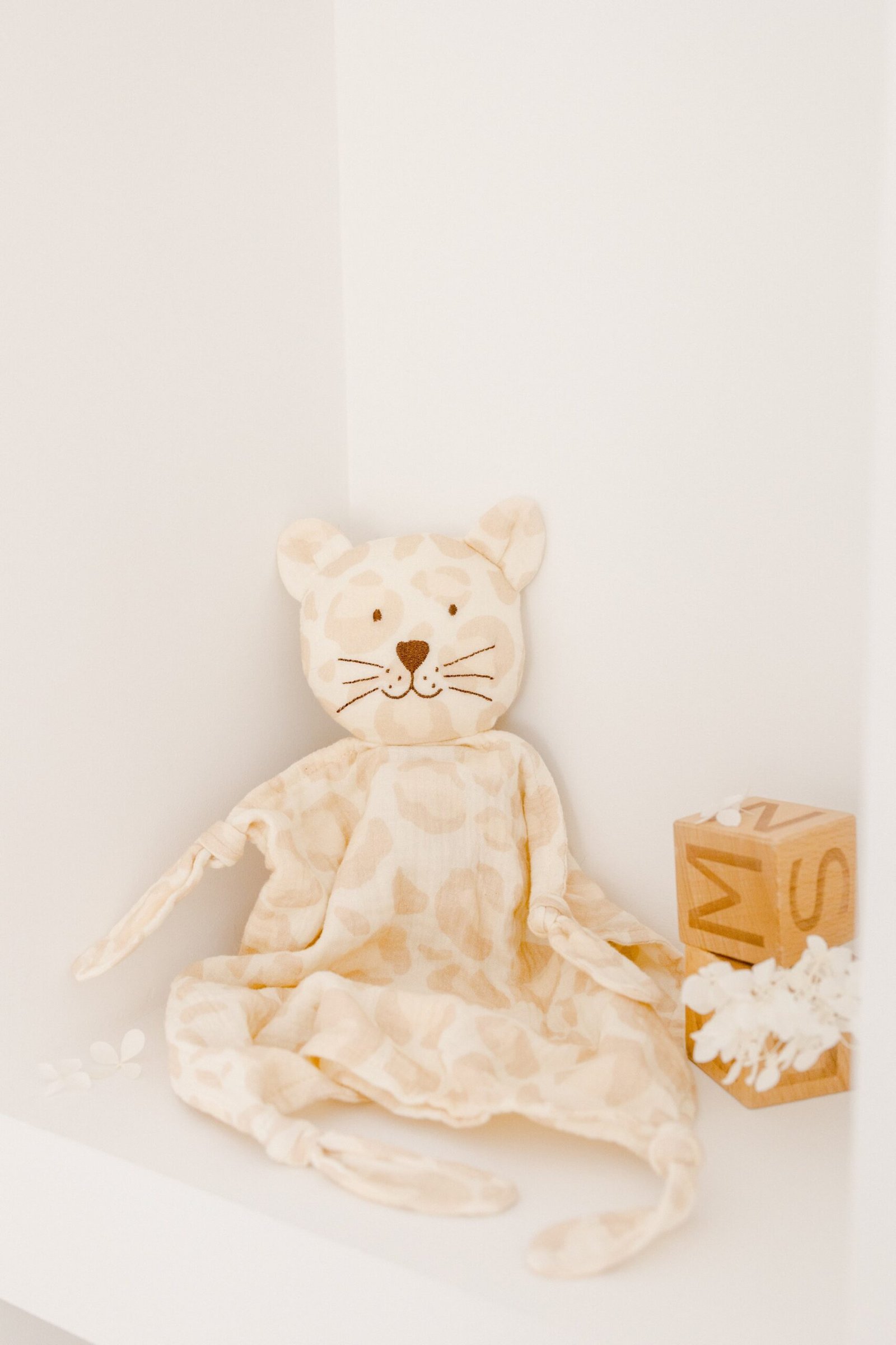 Doudou LEOPARD - 2en1 compatible bola de grossesse EDITION LIMITEE – Image 6